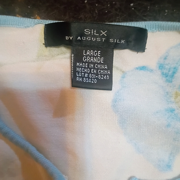 August Silk Blue Floral Cardigan - Picture 6 of 6